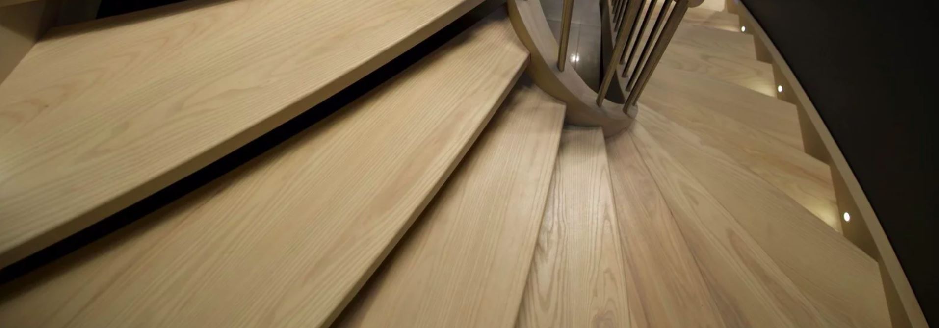 L’ESCALIER BALANCÉ – Maître d'escalier balancé